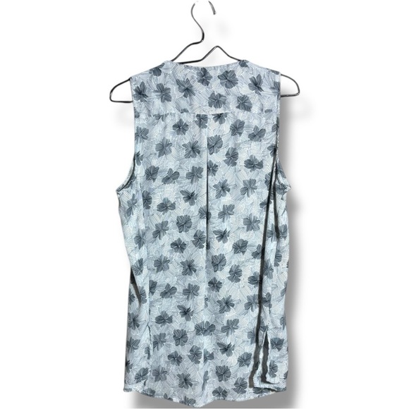 Premise Blue/Gray Floral Geometric Print High-Low 1/2 Silver Zip Front Blouse - Picture 12 of 16